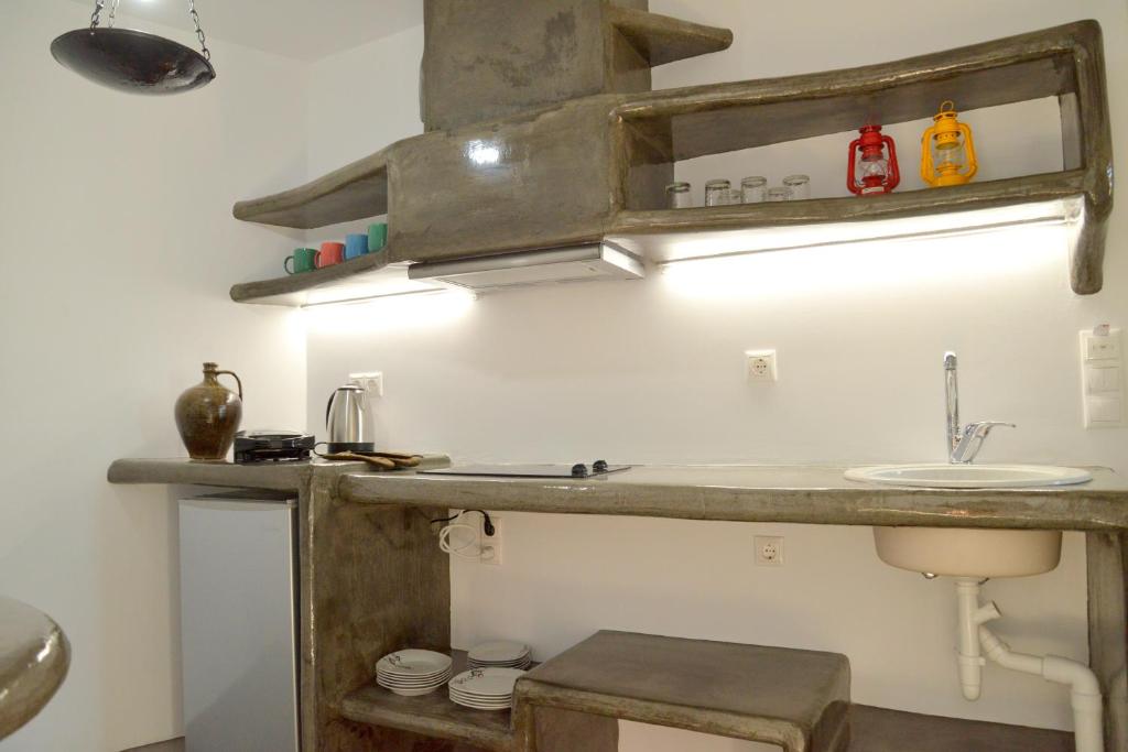 villa windmill room 1